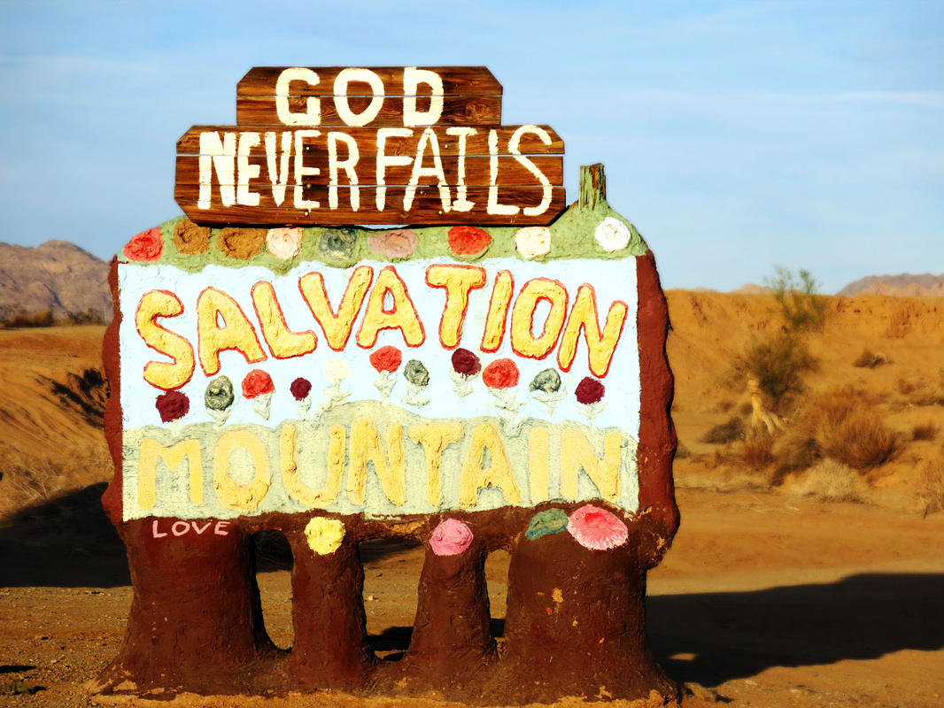 Salvation Mountain - Slab City California // TheOneWhereIMoveToCalifornia.weebly.com